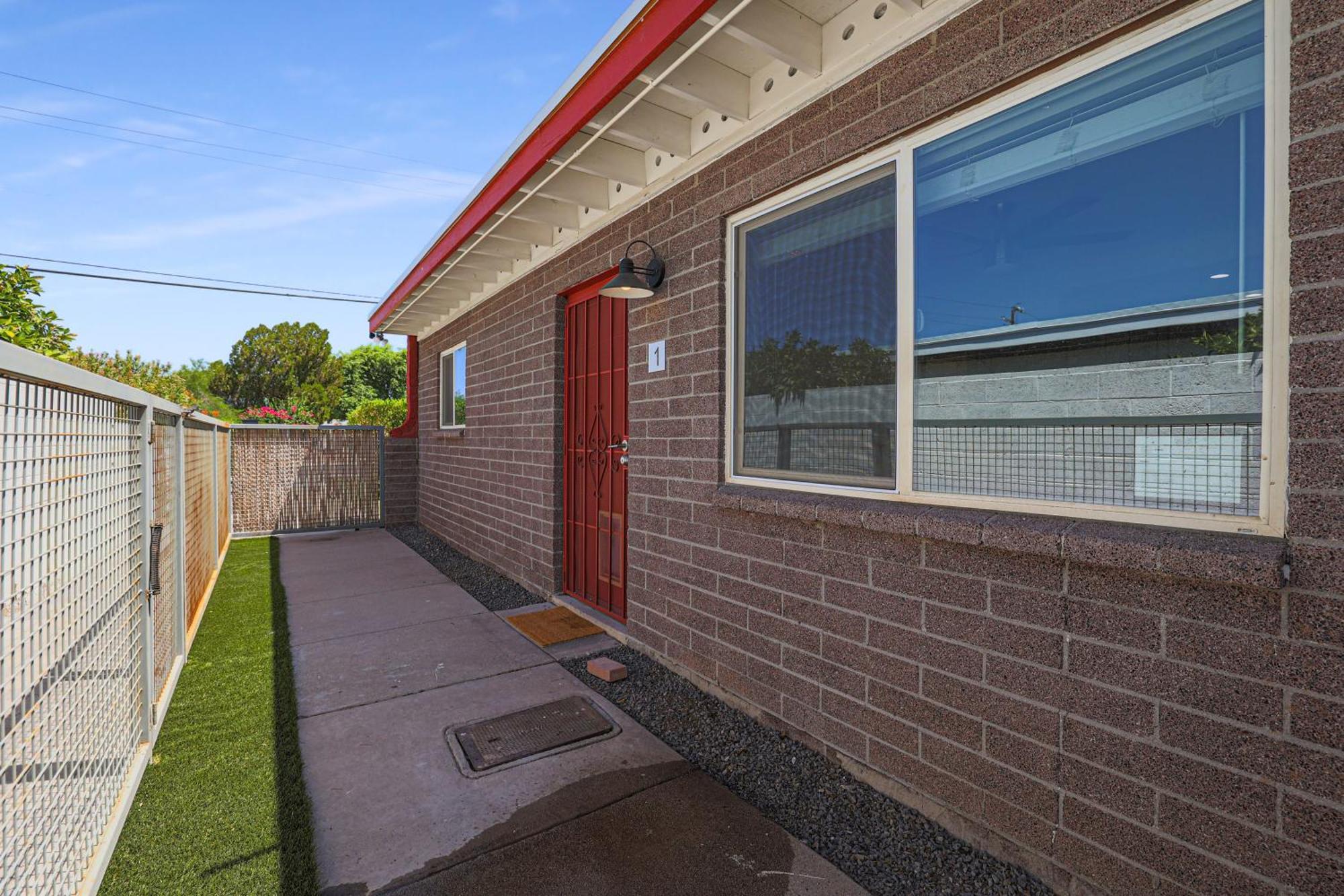 Larocco On Turney Biltmore Phoenix Exterior photo